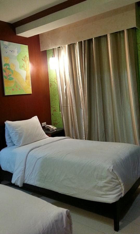 TINHAT Halal حلال Certified Boutique Hotel And Restaurant Davao City Extérieur photo